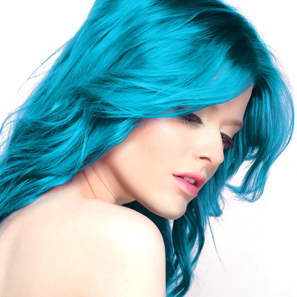 Semi-Permanent Hair Dye Model - Soft Blue - Stargazer